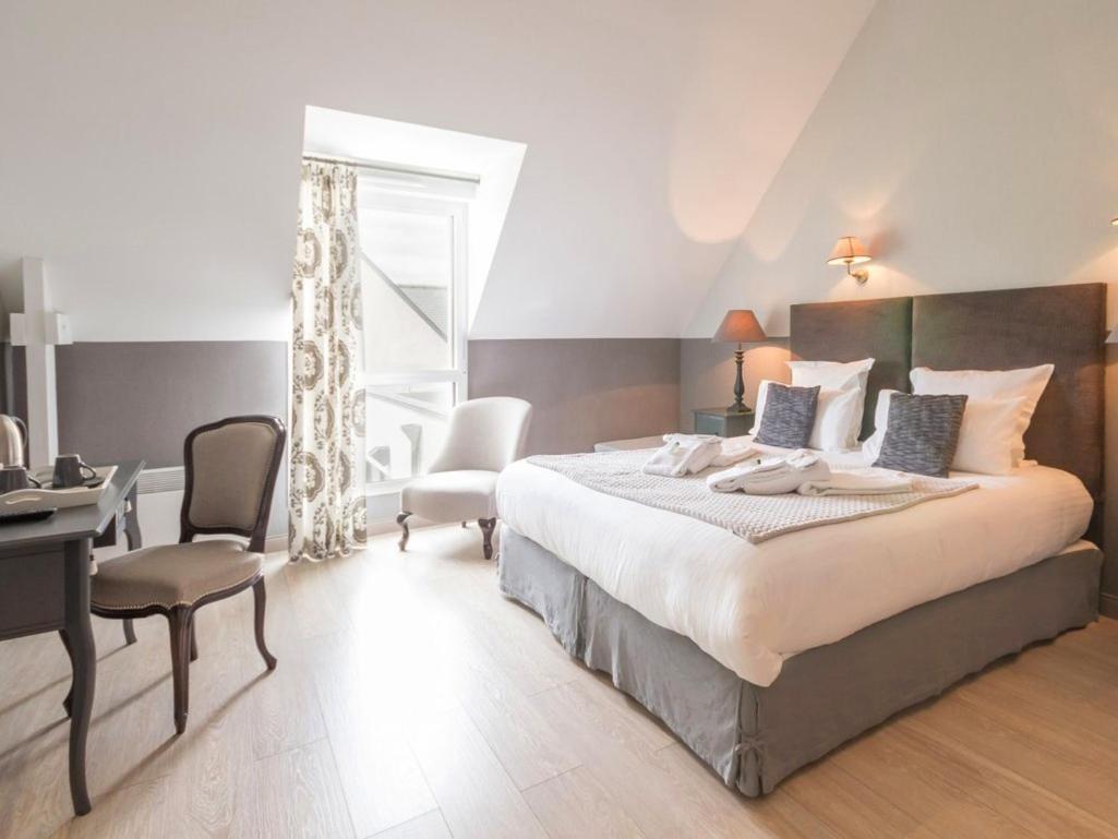 Au Pre Carre Hotel Plumergat Стая снимка